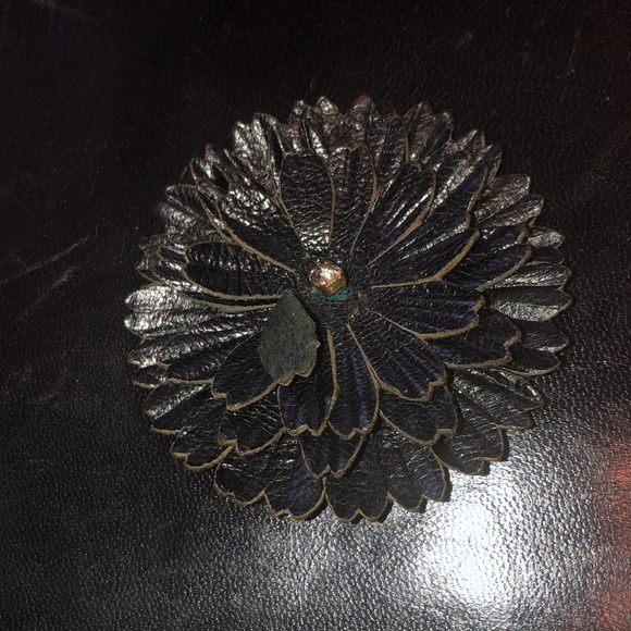 Attanasio made in Italy flower bling clutch - Picture 8 of 9